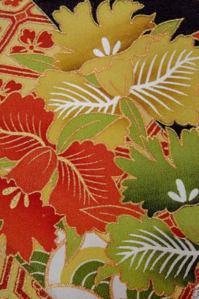 画像8: O0509G 女性用留袖  シルク（正絹） 黒, 蘭 【中古】【USED】【リサイクル】 ★★★☆☆【O0509G】 (8)