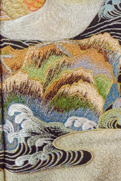 画像9: O0509H 女性用留袖  シルク（正絹） 黒, 鳥 【中古】【USED】【リサイクル】 ★★☆☆☆【O0509H】 (9)