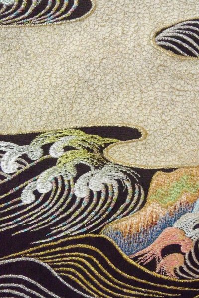 画像10: O0509H 女性用留袖  シルク（正絹） 黒, 鳥 【中古】【USED】【リサイクル】 ★★☆☆☆【O0509H】 (10)