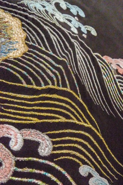 画像13: O0509H 女性用留袖  シルク（正絹） 黒, 鳥 【中古】【USED】【リサイクル】 ★★☆☆☆【O0509H】 (13)