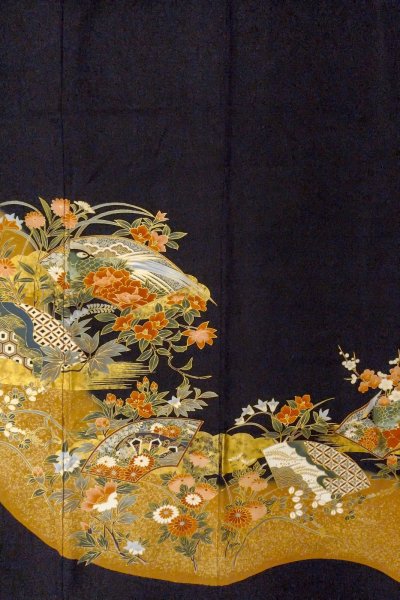 画像5: O0509I 女性用留袖  化繊 黒, ぼたん 【中古】【USED】【リサイクル】 ★★★☆☆【O0509I】 (5)