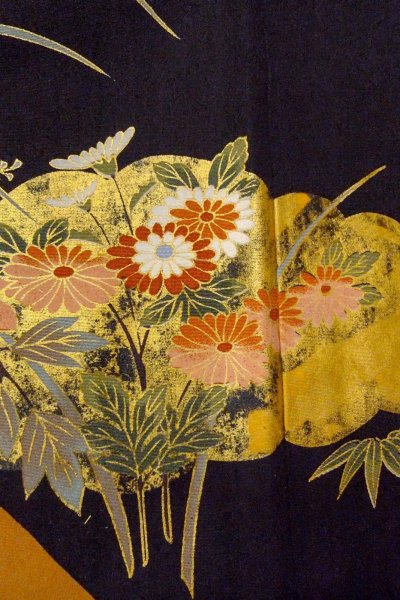 画像11: O0509I 女性用留袖  化繊 黒, ぼたん 【中古】【USED】【リサイクル】 ★★★☆☆【O0509I】 (11)