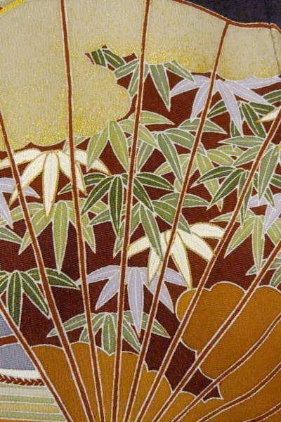 画像11: O0509J 女性用留袖  シルク（正絹） 黒, 菊 【中古】【USED】【リサイクル】 ★★★☆☆【O0509J】 (11)