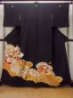 画像1: O0509K 女性用留袖  シルク（正絹） 黒, 菊 【中古】【USED】【リサイクル】 ★★★☆☆【O0509K】 (1)