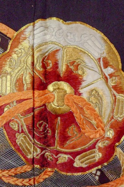 画像7: O0509N 女性用留袖  シルク（正絹） 黒, 房付き紐 【中古】【USED】【リサイクル】 ★★★☆☆【O0509N】 (7)