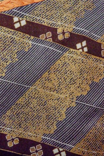 画像9: O0509N 女性用留袖  シルク（正絹） 黒, 房付き紐 【中古】【USED】【リサイクル】 ★★★☆☆【O0509N】 (9)