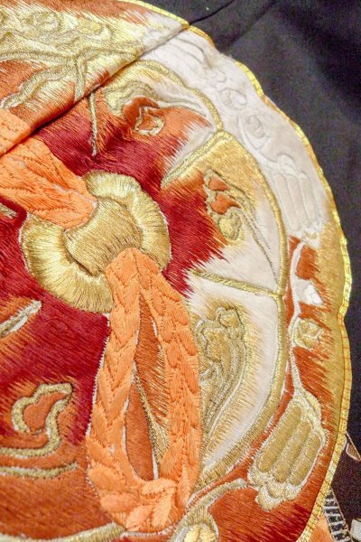 画像11: O0509N 女性用留袖  シルク（正絹） 黒, 房付き紐 【中古】【USED】【リサイクル】 ★★★☆☆【O0509N】 (11)