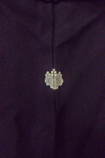 画像4: O0509O 女性用留袖  シルク（正絹） 黒, 桜 【中古】【USED】【リサイクル】 ★★★☆☆【O0509O】 (4)