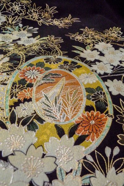 画像13: O0509O 女性用留袖  シルク（正絹） 黒, 桜 【中古】【USED】【リサイクル】 ★★★☆☆【O0509O】 (13)