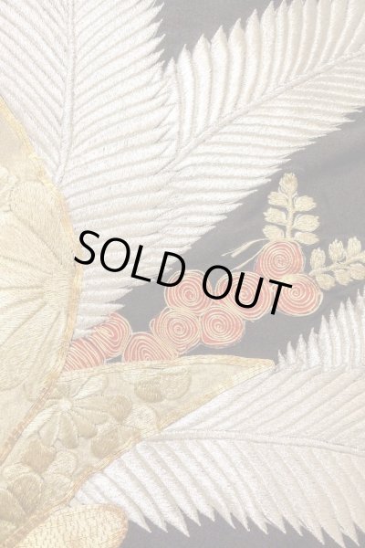 画像7: O0509R 女性用留袖  シルク（正絹） 黒, 花 【中古】【USED】【リサイクル】 ★★☆☆☆【O0509R】 (7)