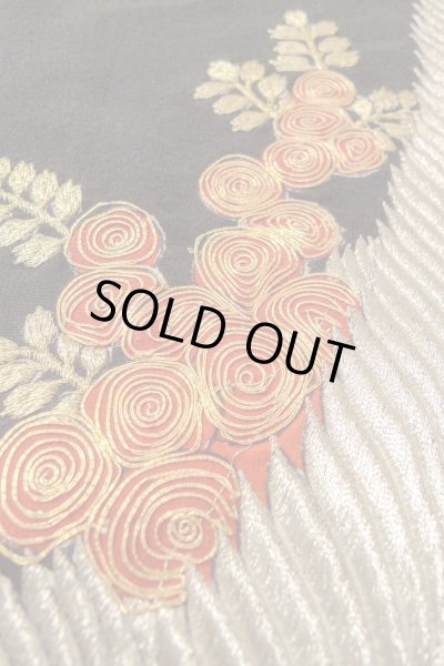 画像10: O0509R 女性用留袖  シルク（正絹） 黒, 花 【中古】【USED】【リサイクル】 ★★☆☆☆【O0509R】 (10)