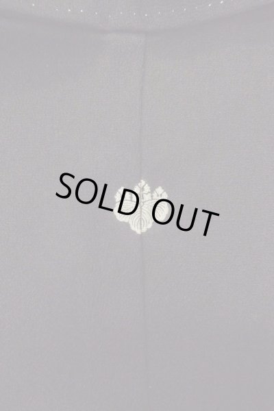 画像4: O0509S 女性用留袖  シルク（正絹） 黒, 鶴 【中古】【USED】【リサイクル】 ★★☆☆☆【O0509S】 (4)