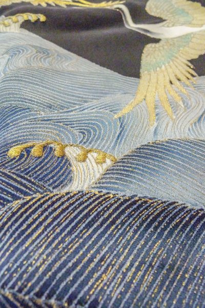 画像12: O0509S 女性用留袖  シルク（正絹） 黒, 鶴 【中古】【USED】【リサイクル】 ★★☆☆☆【O0509S】 (12)