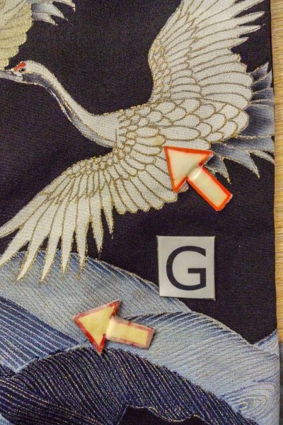 画像22: O0509S 女性用留袖  シルク（正絹） 黒, 鶴 【中古】【USED】【リサイクル】 ★★☆☆☆【O0509S】 (22)