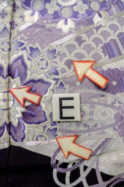 画像20: O0509X 女性用留袖  シルク（正絹） 黒, 梅 【中古】【USED】【リサイクル】 ★★☆☆☆【O0509X】 (20)