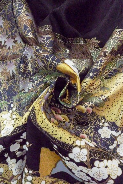 画像14: O0509Y 女性用留袖  シルク（正絹） 黒, 梅 【中古】【USED】【リサイクル】 ★★★☆☆【O0509Y】 (14)