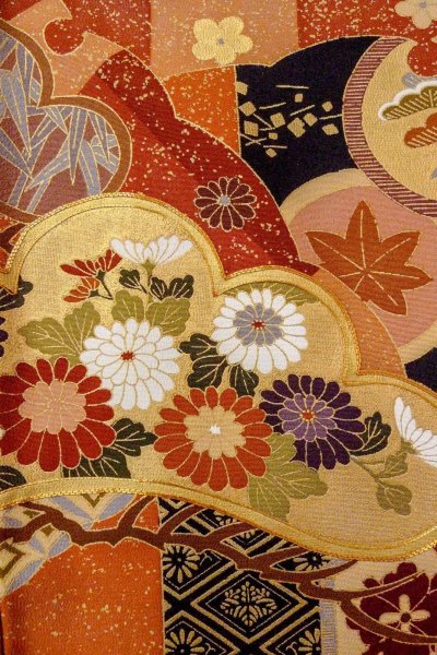 画像8: O0509Z 女性用留袖  シルク（正絹） 黒, ぼたん 【中古】【USED】【リサイクル】 ★★★☆☆【O0509Z】 (8)