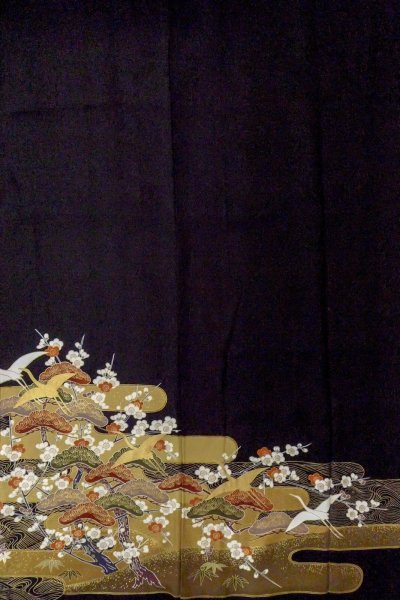 画像6: O0510A 女性用留袖  化繊 黒, 梅 【中古】【USED】【リサイクル】 ★★☆☆☆【O0510A】 (6)