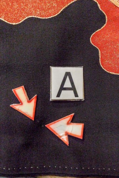 画像16: O0510B 女性用留袖  シルク（正絹） 黒, 花 【中古】【USED】【リサイクル】 ★★★☆☆【O0510B】 (16)