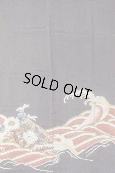 画像6: O0510D 女性用留袖  シルク（正絹） 黒, 菊 【中古】【USED】【リサイクル】 ★☆☆☆☆【O0510D】 (6)