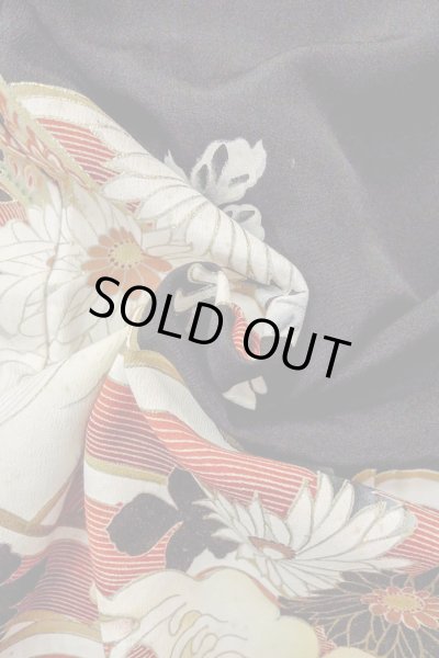 画像15: O0510D 女性用留袖  シルク（正絹） 黒, 菊 【中古】【USED】【リサイクル】 ★☆☆☆☆【O0510D】 (15)