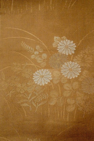 画像3: O0528A 袋帯 女性用着物 シルク(正絹)   茶色 花 【中古】 【USED】 【リサイクル】 ★★★★☆ (3)