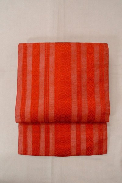 画像2: O0528F 名古屋帯 女性用着物 シルク(正絹)   赤色 献上柄 【中古】 【USED】 【リサイクル】 ★★★★☆ (2)