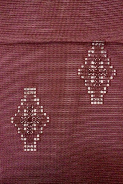 画像5: O0528N 八寸(袋名古屋)帯 女性用着物 麻   えんじ 抽象的模様 【中古】 【USED】 【リサイクル】 ★★★★☆ (5)