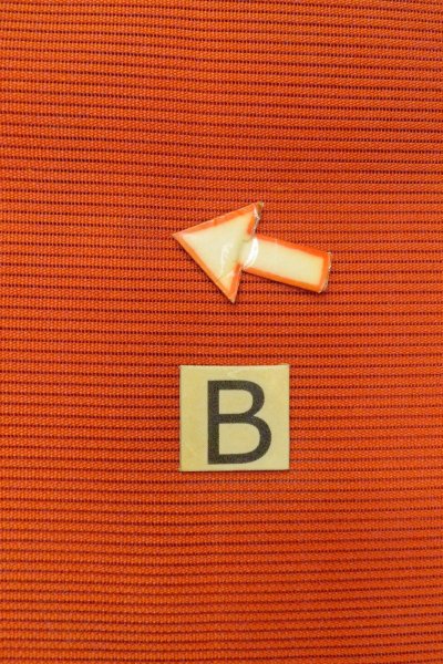 画像14: O0528T 八寸（袋名古屋）帯 女性用着物 麻   朱赤 蝶々 【中古】 【USED】 【リサイクル】 ★★★☆☆ (14)