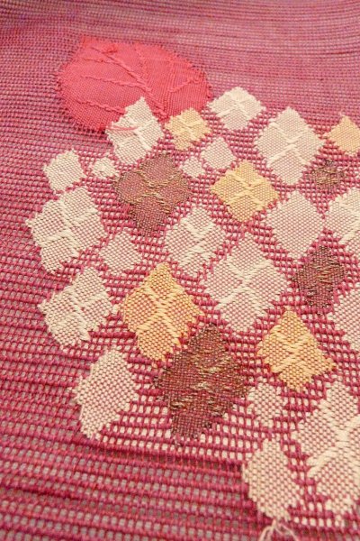 画像10: O0528Y 八寸（袋名古屋）帯 女性用着物 麻  深い えんじ 花 【中古】 【USED】 【リサイクル】 ★★★☆☆ (10)