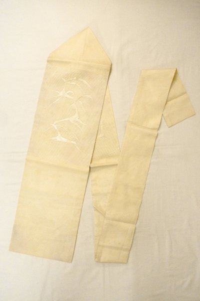 画像1: O0528Z 名古屋帯 女性用着物 麻   オフ　ホワイト 抽象的模様 【中古】 【USED】 【リサイクル】 ★★☆☆☆ (1)