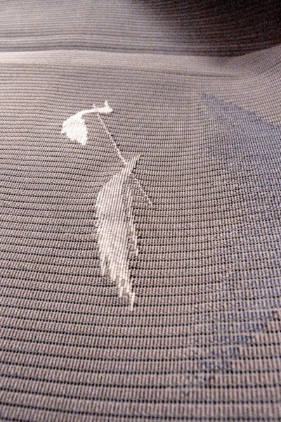 画像10: O0529B 八寸（袋名古屋）帯 女性用着物 麻  灰色がかった 紫色 鳥 【中古】 【USED】 【リサイクル】 ★★☆☆☆ (10)