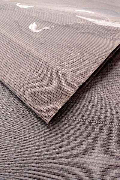 画像12: O0529B 八寸（袋名古屋）帯 女性用着物 麻  灰色がかった 紫色 鳥 【中古】 【USED】 【リサイクル】 ★★☆☆☆ (12)