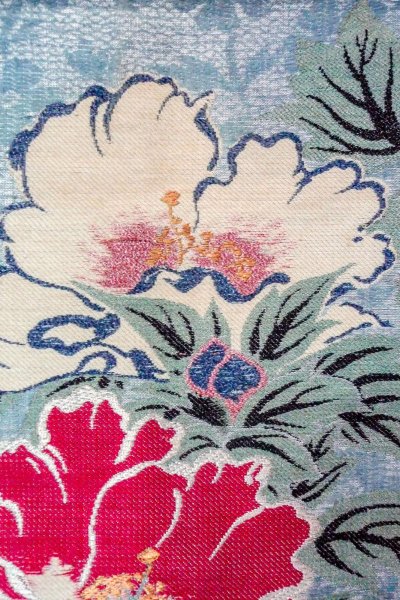 画像5: O0606E 名古屋帯 女性用着物 麻  光沢のある 銀色 花 【中古】 【USED】 【リサイクル】 ★☆☆☆☆ (5)