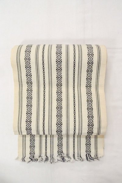 画像2: O0606P 袋帯 女性用着物 ウール   アイボリー 献上柄 【中古】 【USED】 【リサイクル】 ★☆☆☆☆ (2)