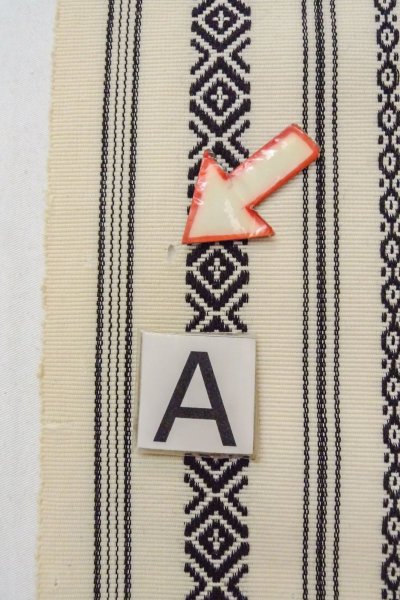 画像12: O0606P 袋帯 女性用着物 ウール   アイボリー 献上柄 【中古】 【USED】 【リサイクル】 ★☆☆☆☆ (12)