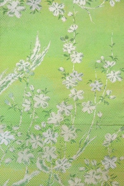 画像3: O0606Q 八寸（袋名古屋）帯 女性用着物 シルク（正絹）  光沢のある 黄緑色 桜 【中古】 【USED】 【リサイクル】 ★★☆☆☆ (3)