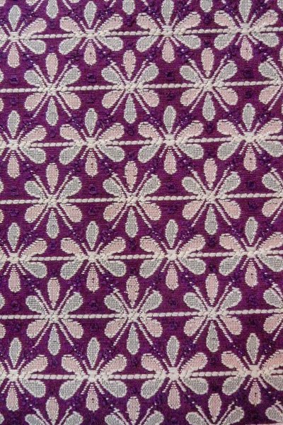 画像6: O0606T 八寸（袋名古屋）帯 女性用着物 シルク（正絹）   紫色 花 【中古】 【USED】 【リサイクル】 ★★★★☆ (6)