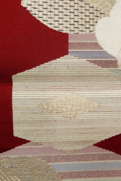 画像7: O0606V 八寸（袋名古屋）帯 女性用着物 シルク（正絹）  深い 赤色 椿 【中古】 【USED】 【リサイクル】 ★★★☆☆ (7)