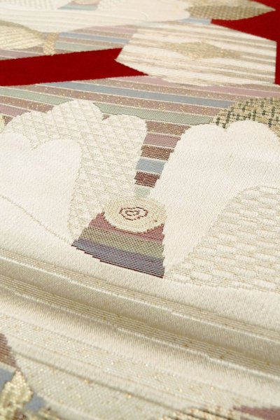 画像8: O0606V 八寸（袋名古屋）帯 女性用着物 シルク（正絹）  深い 赤色 椿 【中古】 【USED】 【リサイクル】 ★★★☆☆ (8)