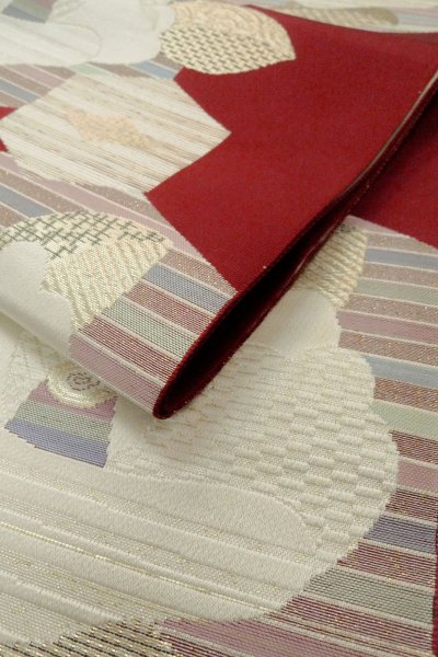 画像11: O0606V 八寸（袋名古屋）帯 女性用着物 シルク（正絹）  深い 赤色 椿 【中古】 【USED】 【リサイクル】 ★★★☆☆ (11)