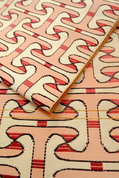 画像11: O0606X 八寸（袋名古屋）帯 女性用着物 シルク（正絹）   オフ　ホワイト 幾何学模様 【中古】 【USED】 【リサイクル】 ★★☆☆☆ (11)