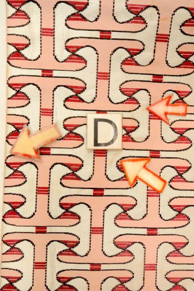 画像15: O0606X 八寸（袋名古屋）帯 女性用着物 シルク（正絹）   オフ　ホワイト 幾何学模様 【中古】 【USED】 【リサイクル】 ★★☆☆☆ (15)