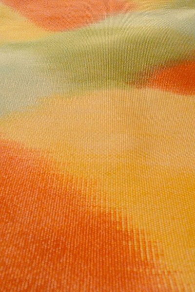 画像9: O0606Y 八寸（袋名古屋）帯 女性用着物 シルク（正絹）  光沢のある 赤色 山 【中古】 【USED】 【リサイクル】 ★★★☆☆ (9)