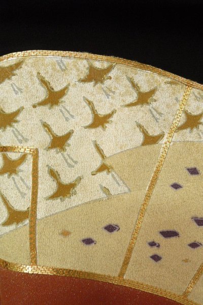 画像7: O0624F 女性用留袖  シルク（正絹） 黒, 菊 【中古】【USED】【リサイクル】 ★★☆☆☆【O0624F】 (7)