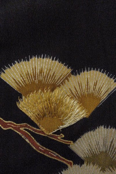 画像9: O0624H 女性用留袖  化繊 黒, 花 【中古】【USED】【リサイクル】 ★☆☆☆☆【O0624H】 (9)