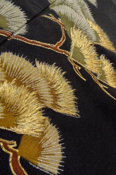 画像11: O0624H 女性用留袖  化繊 黒, 花 【中古】【USED】【リサイクル】 ★☆☆☆☆【O0624H】 (11)