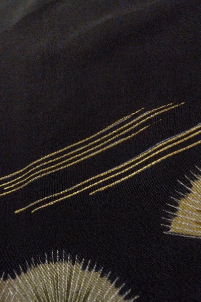 画像14: O0624H 女性用留袖  化繊 黒, 花 【中古】【USED】【リサイクル】 ★☆☆☆☆【O0624H】 (14)