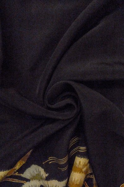 画像15: O0624H 女性用留袖  化繊 黒, 花 【中古】【USED】【リサイクル】 ★☆☆☆☆【O0624H】 (15)