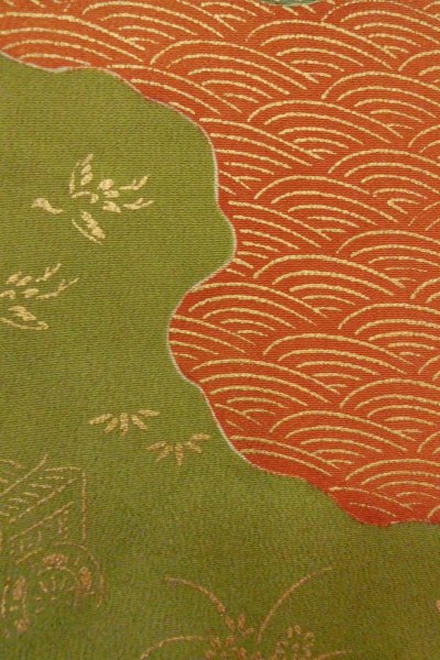 画像10: O0624I 女性用留袖  シルク（正絹） 黒, 梅 【中古】【USED】【リサイクル】 ★★★☆☆【O0624I】 (10)